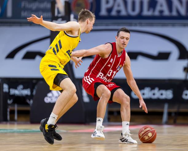 通过选秀和 通过选秀和