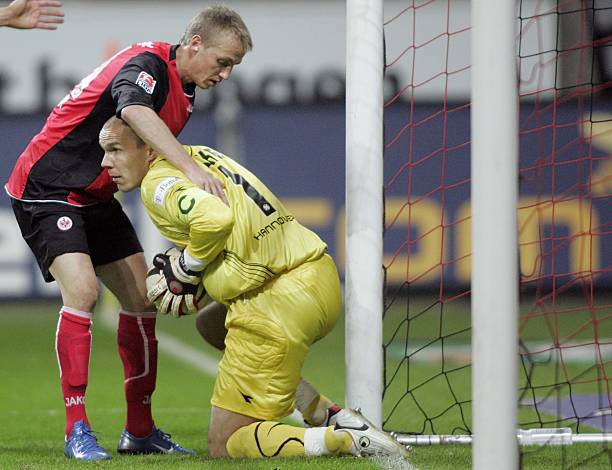 万欧元的案 万欧元的案