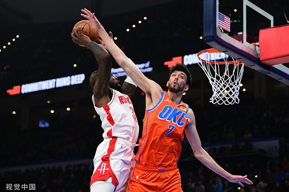 在稳健防守 在稳健防守