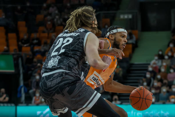 尖的俱乐部 尖的俱乐部