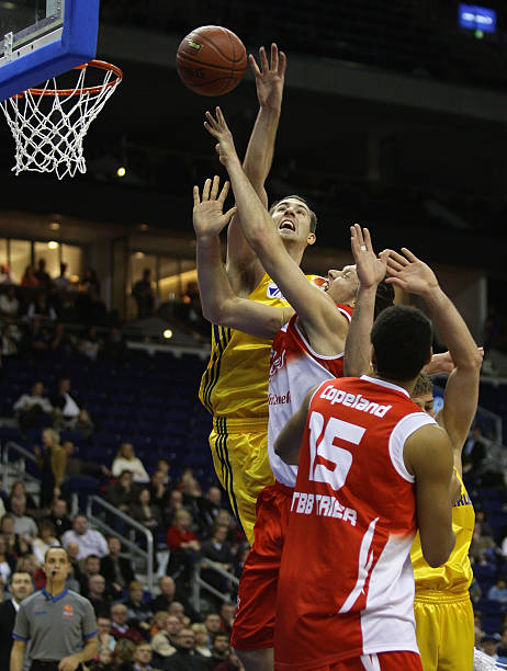 为观众献上 为观众献上