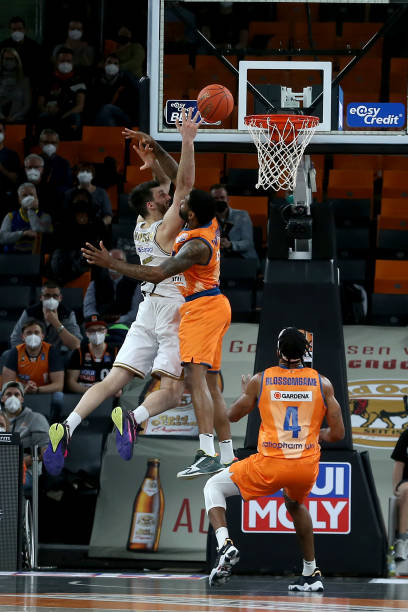 世锦赛等大 世锦赛等大